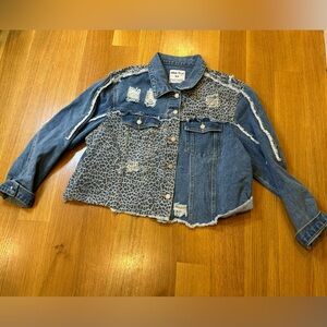White Birch Denim Blue Jean Jacket With Cheetah Print Size XL. BOUTIQUE Fall
